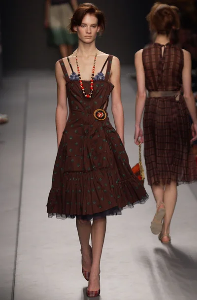 Look 32